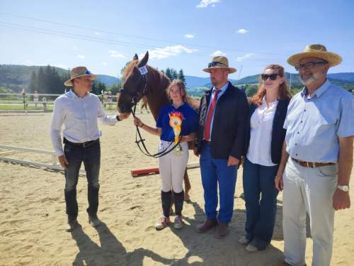 01d52d6c-932b-49a5-a669-0dd7a7475744